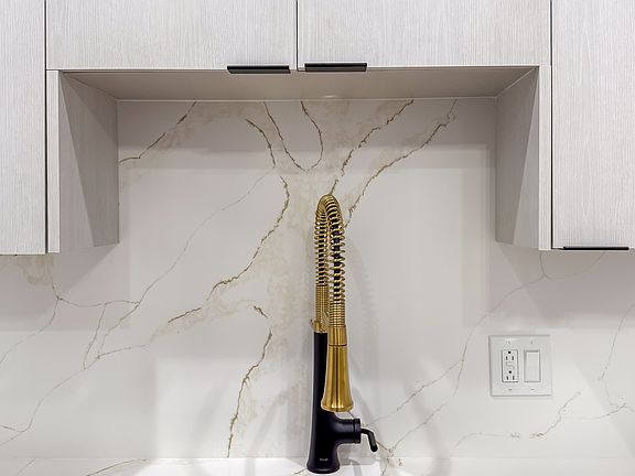 3rd image of 2638 N Talman Ave #1F
