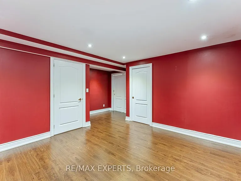 462 Vaughan Mills Rd #BASEMENT — Photo 18
