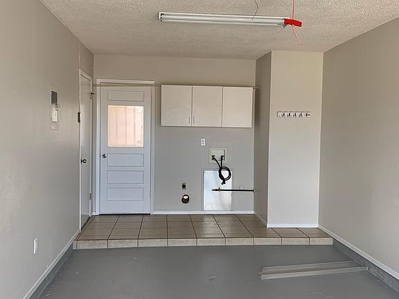 3rd image of 9223 Darlina Dr