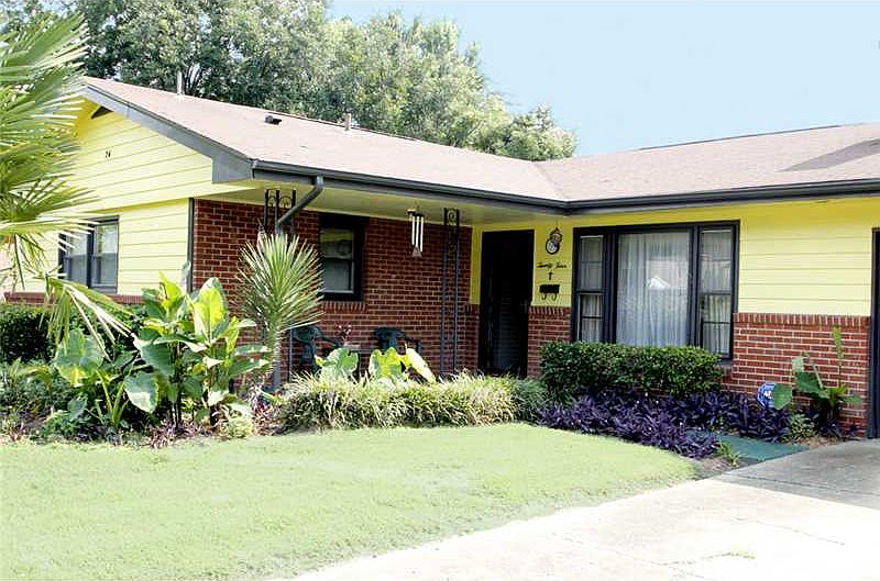 1st image of 24 Grant Dr
