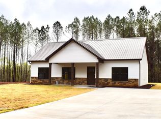 140 Sky Ln, Townville, SC 29689