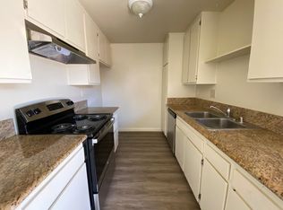2006 Florida St #10, Huntington Beach, CA 92648