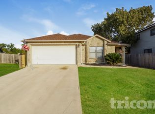 7807 Encanto Vista Dr, San Antonio, TX 78244