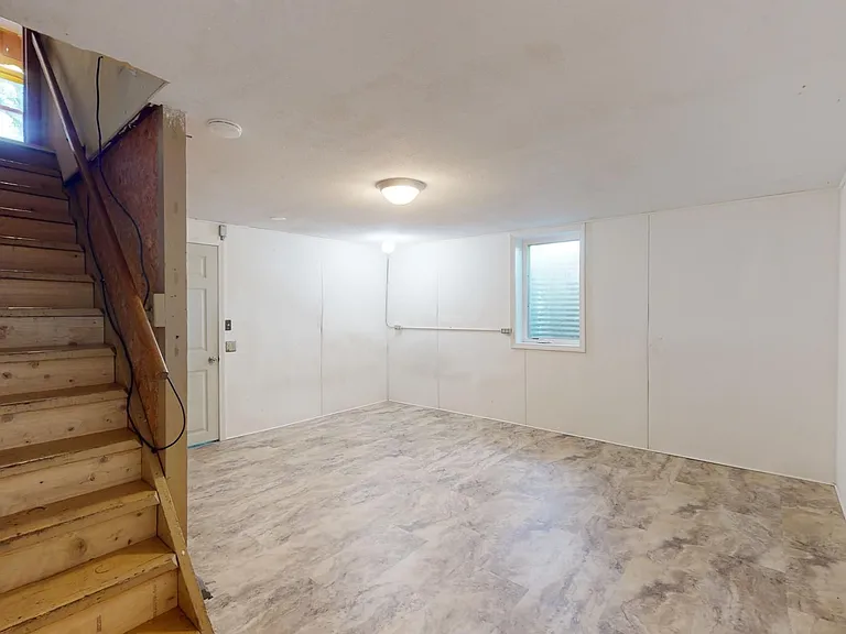 2633 Hunt St — Photo 13