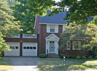 220 Cherokee Dr, Erie, PA 16505