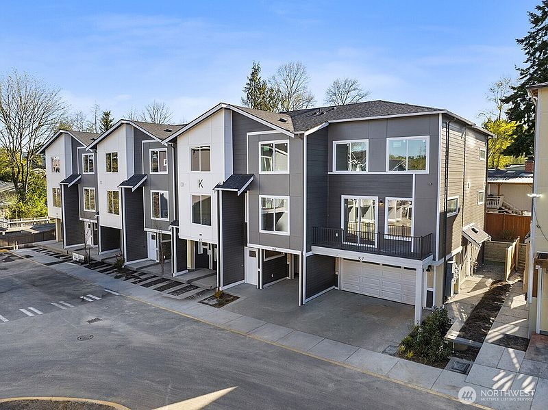 3rd image of 16823 Alder Way #K5