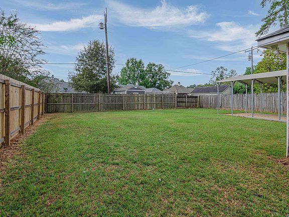 4th image of 7378 Robinson Dr