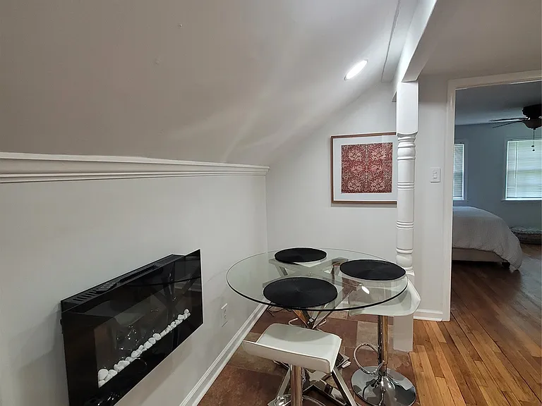 2137 Madison Ave — Photo 26
