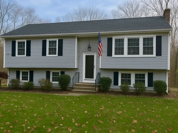73 Orchard St, Millis, MA 02054