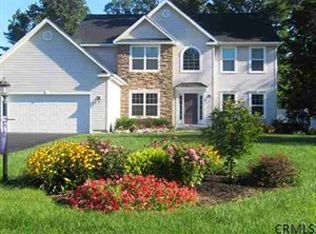 206 Oak Ln, Ballston Spa, NY 12020