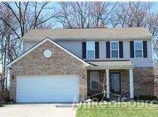 2667 Lovington Ln, Waterford Township, MI 48329