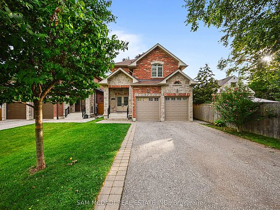 2nd image of 1238 Strathy Ave