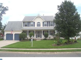 604 Mills Ln, Williamstown, NJ 08094