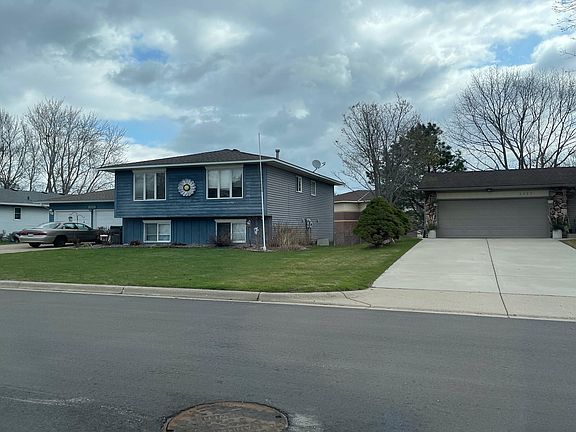 2nd image of 1101 Hillside St