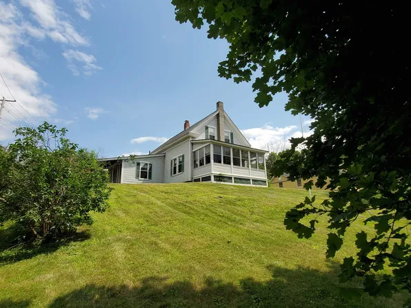 8 Highland Avenue, Lebanon, NH 03784