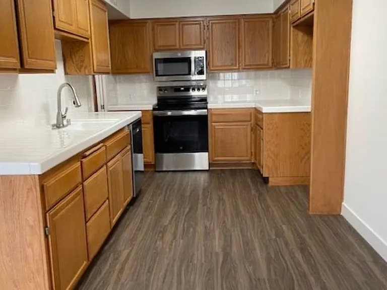 NAT - Natick Villas — Photo 3