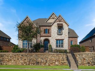 115 San Bernard Dr, Irving, TX 75039