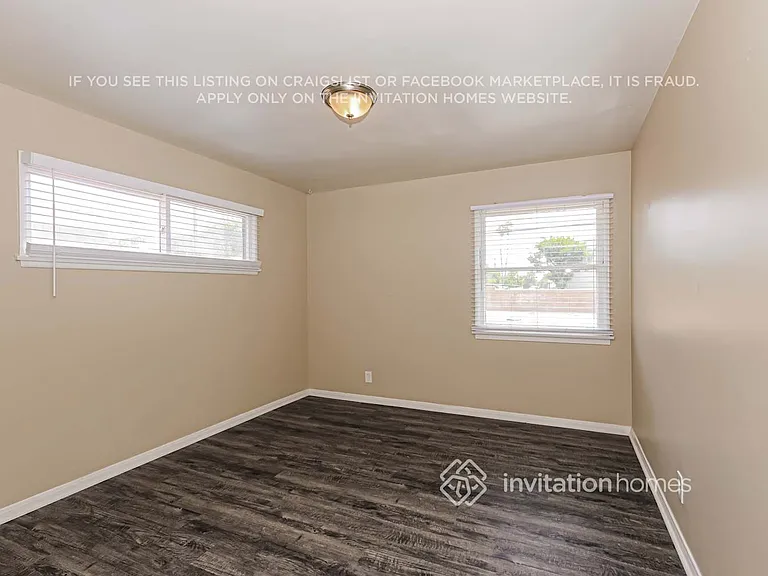 6910 Malibu Dr — Photo 12
