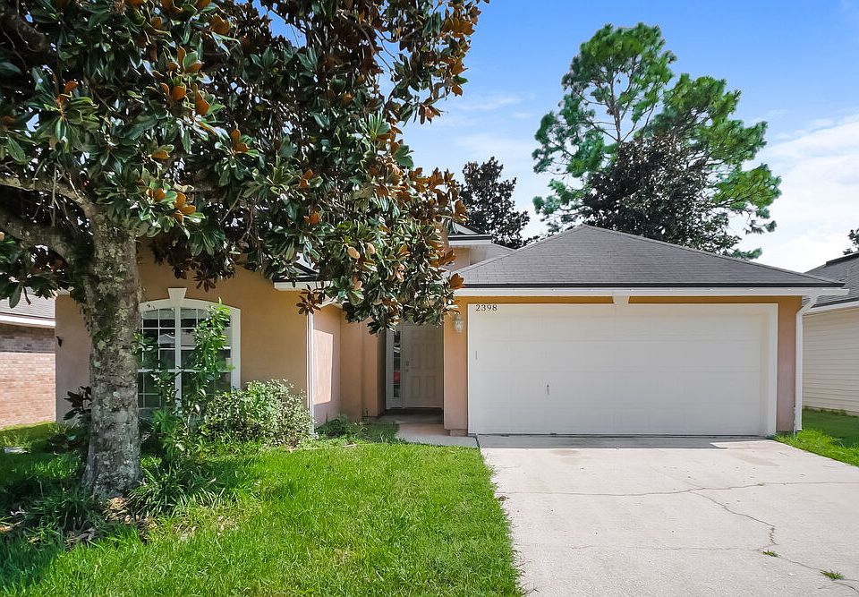 1st image of 2398 Creekfront Dr