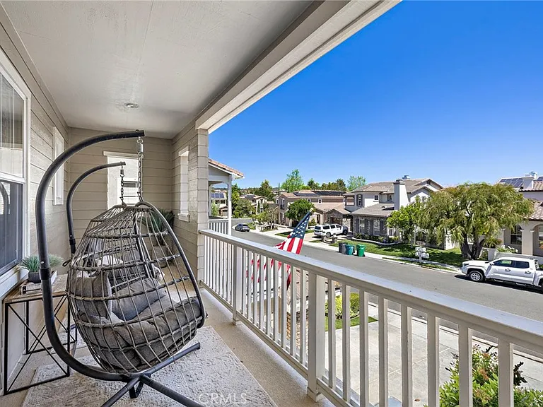8 Victoria Ln — Photo 36