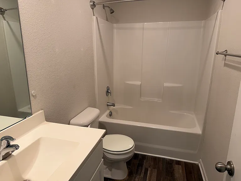 229 Brisk Dr — Photo 8