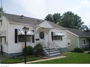 262 E Cassell Ave, Barberton, OH 44203