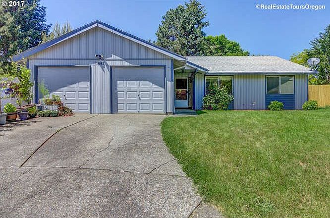 1st image of 1643 SE 52nd Ave