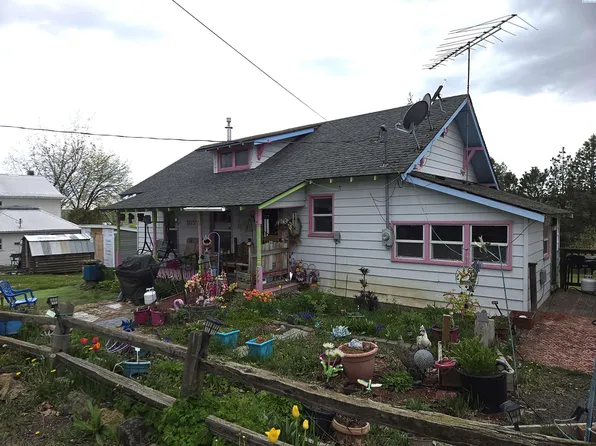 609 N 2nd St, Garfield, WA 99130