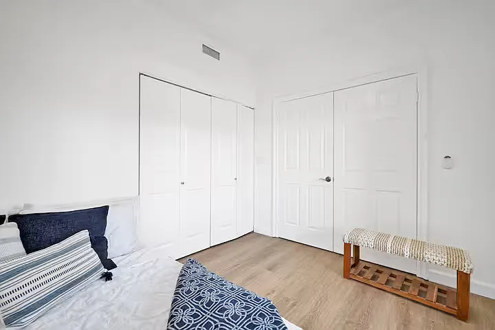 900 Pacific Coast Hwy #111 — Photo 23