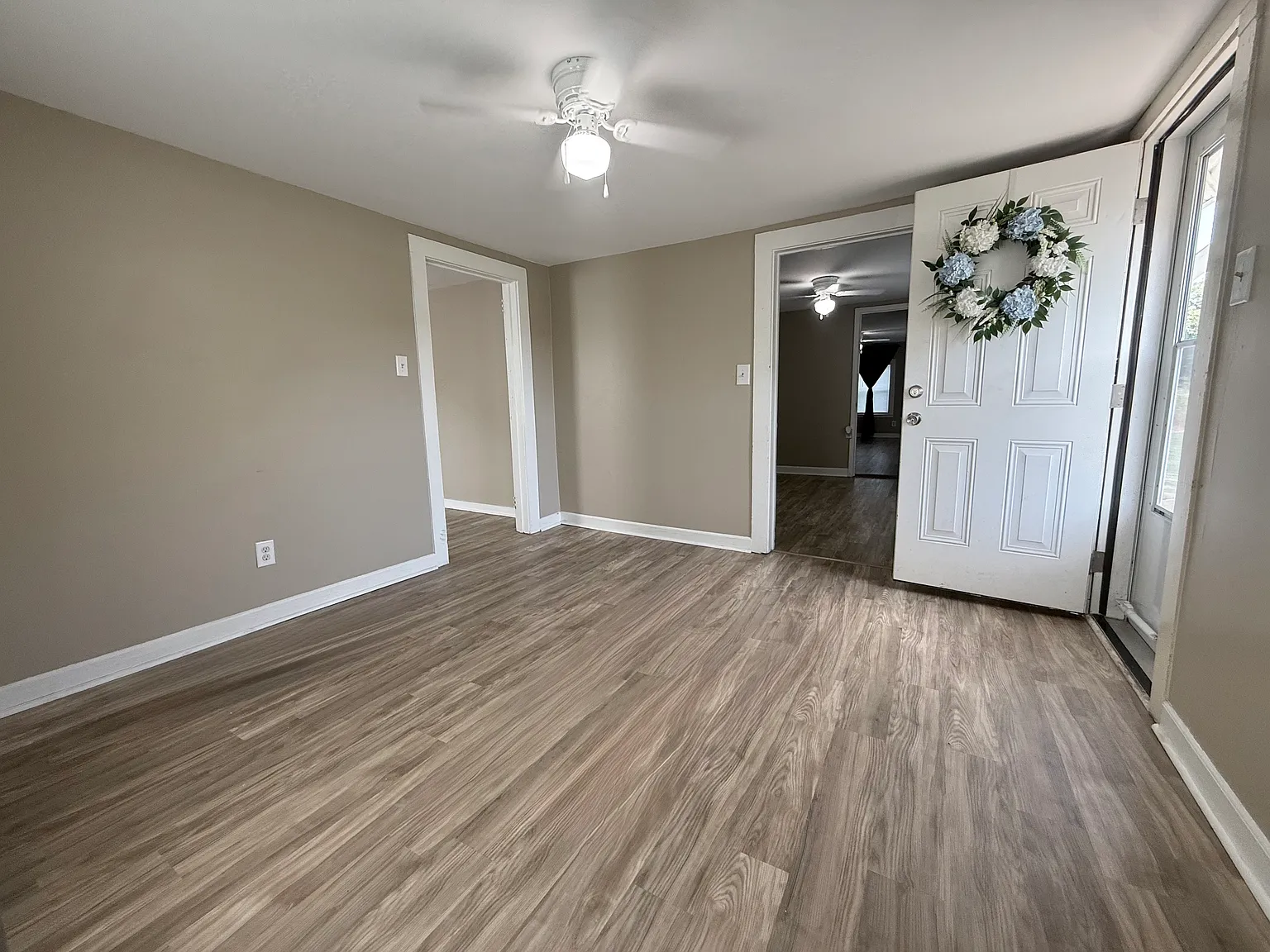 2 bed, 1200 sqft, $1,750 — Photo 3