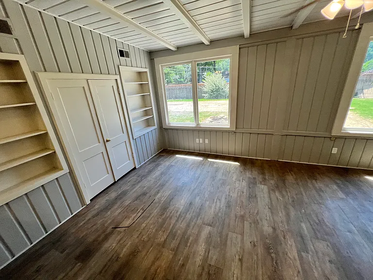 5001 Newhaven Ave — Photo 13