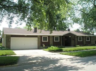 9619 Delaware Pl, Highland, IN 46322