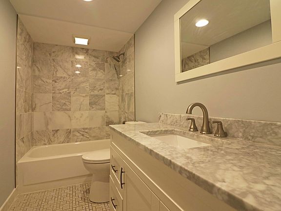 5th image of 375 Plum Creek Dr #3032