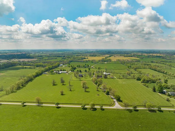 567 Hume Bedford Rd, Paris, KY 40361