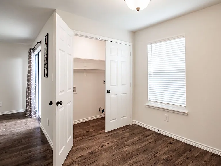 The Villas Apartments — Photo 57