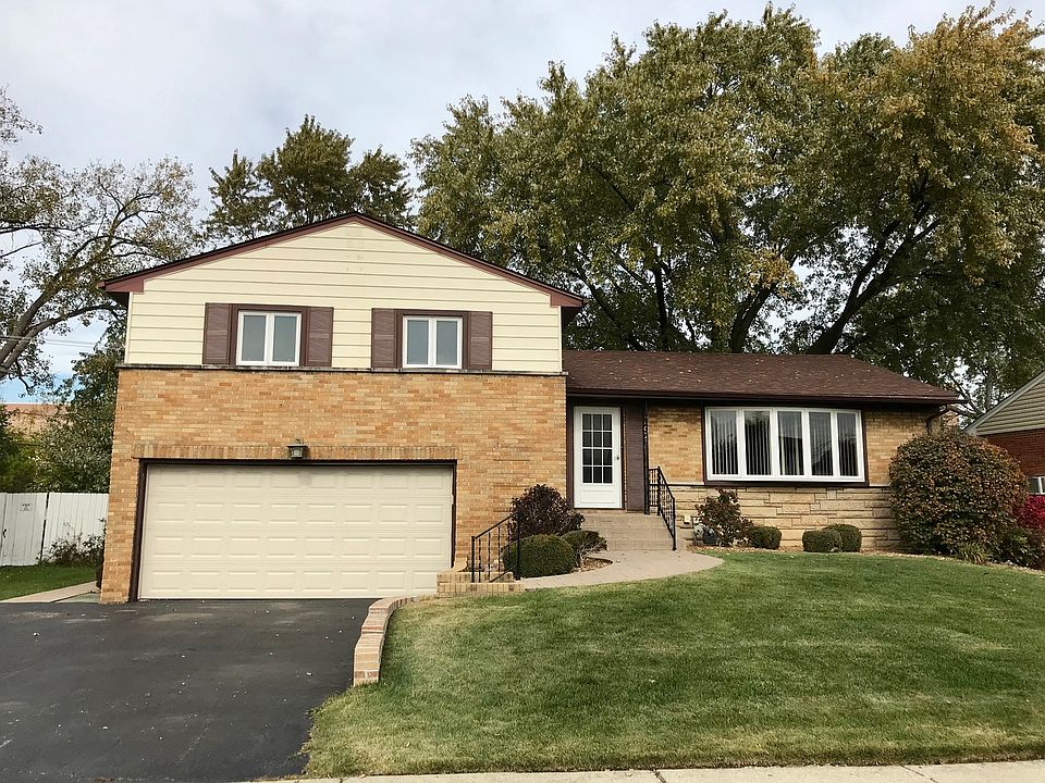 1st image of 761 Elsie Dr