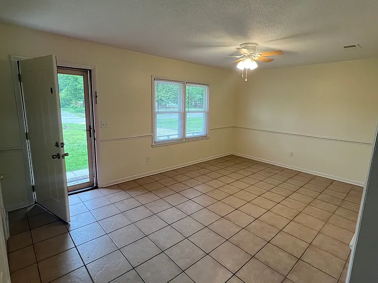 918 Spring Branch Rd — Photo 3