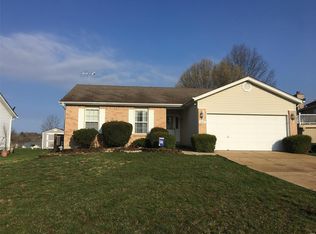 1437 Apple Ridge Ct, Arnold, MO 63010
