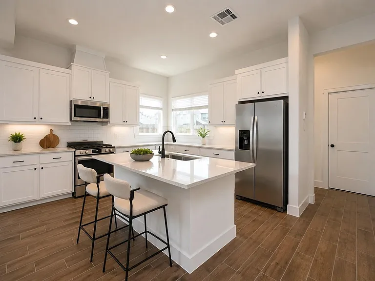 1535 Cathedral Bend Dr — Photo 5
