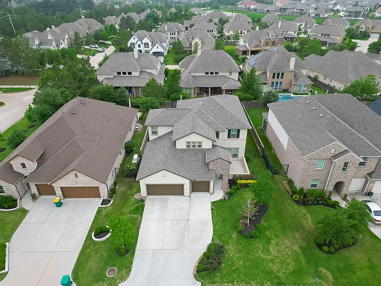 58 Canopy Green Dr — Photo 43