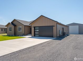 6425 NE Road 2.15, Moses Lake, WA 98837