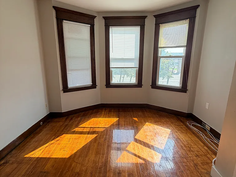 72 Peck Ave #2 — Photo 1