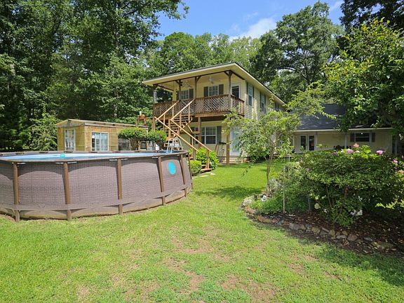 3rd image of 120 Cypress Ln