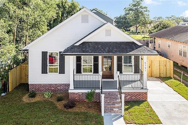 1st image of 5191 Demontluzin St