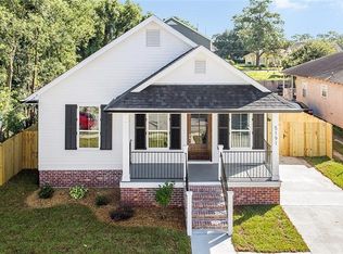 5191 Demontluzin St, New Orleans, LA 70122