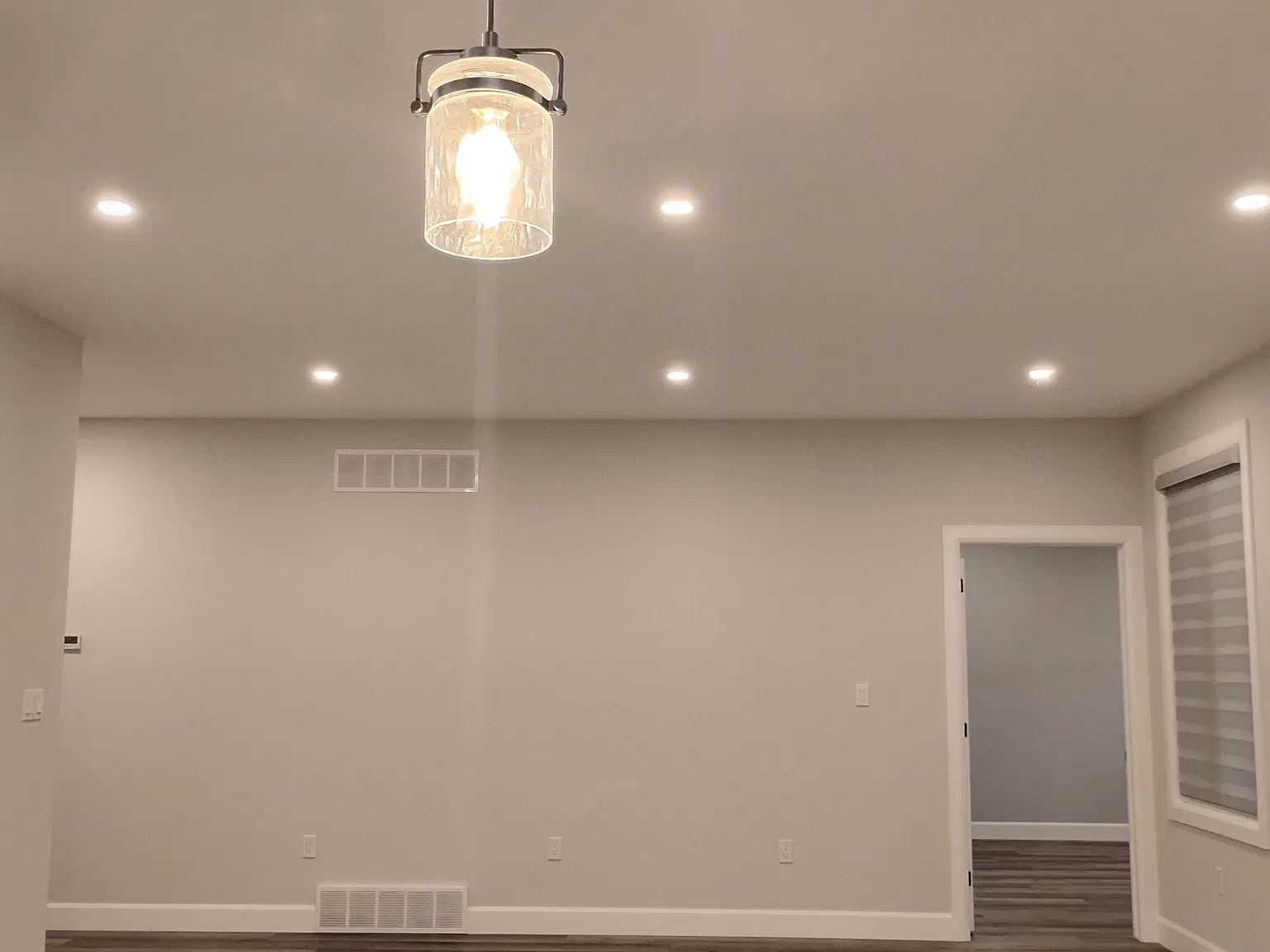 3 bed, $2,900 — Photo 4