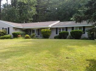 16 Burton Farm Dr, Andover, MA 01810