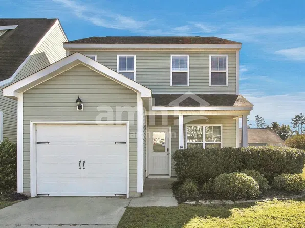 10 Thornbury Dr, Rocky Point, NC 28457