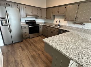 2016 Market St, Camp Hill, PA 17011