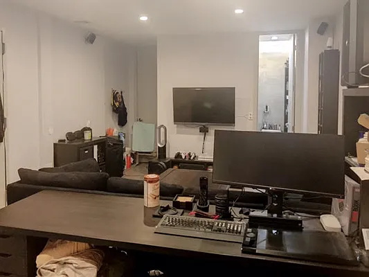 Rented by The Shoppe | media 56